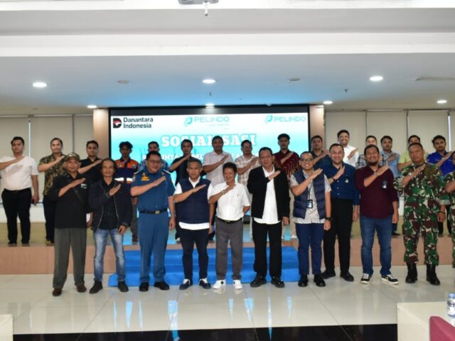 ⁠Pelindo Permudah Permintaan Layanan Air Kapal di Pelabuhan Tanjung Priok dalam Sistem Phinnisi